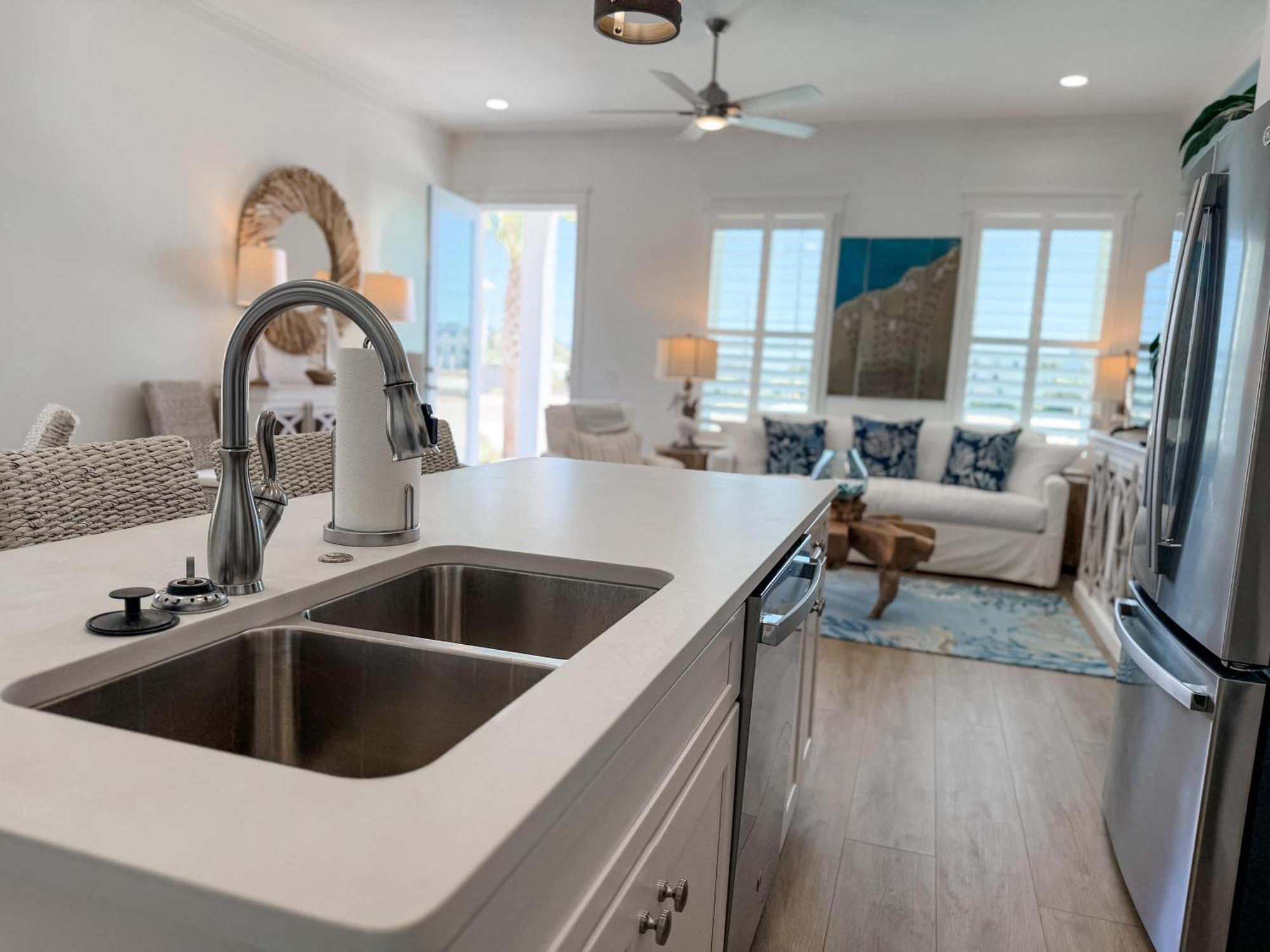 Serenity By The Sea St George Island Pool Home Eastpoint Buitenkant foto